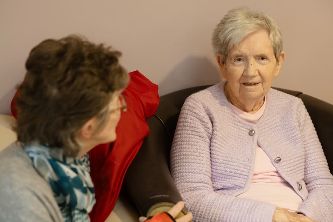 Castor clinician delivering care
